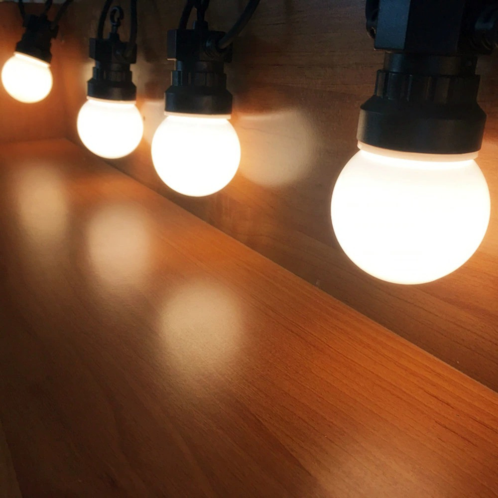 String Light Bistro - Led Sütlü Beyaz G50 Küre Açık